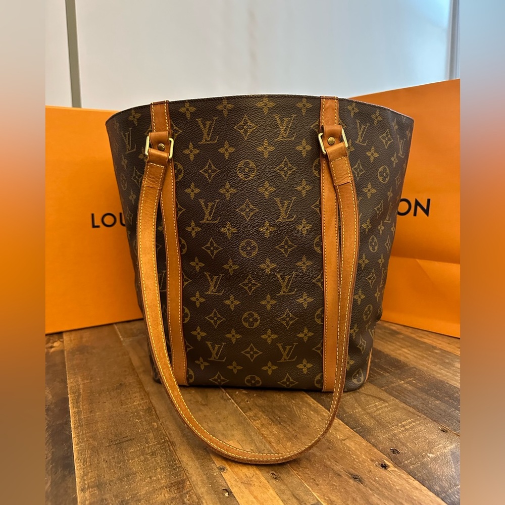 Authentic Louis Vuitton Shoulder Bag Sac Shopping Tote Monogram LV Handbag